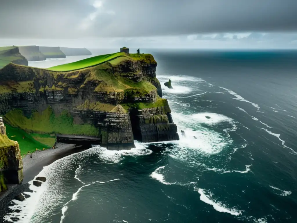 Acantilados de Moher en Irlanda, escenario de series y películas vikingas, con paisaje dramático y misterioso