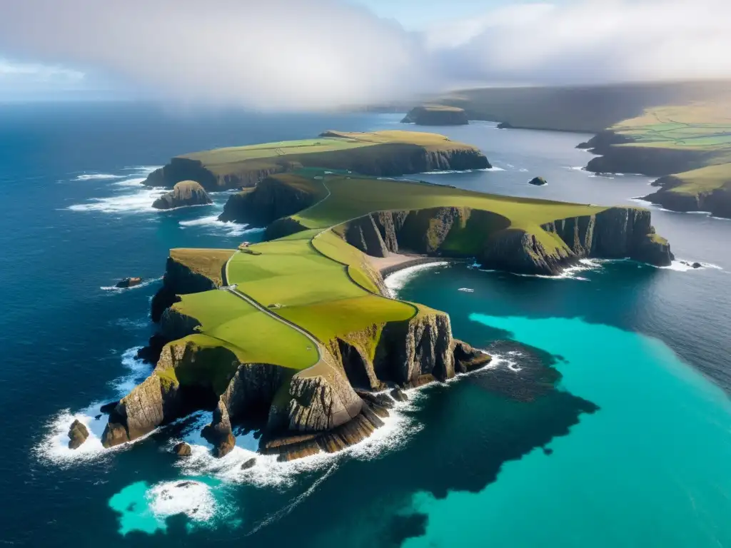 Descubre la majestuosidad de la costa de Shetland, con sus acantilados dramáticos y aguas turquesas